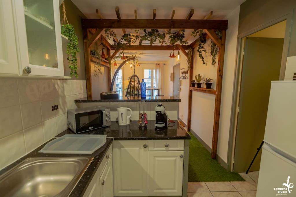 Appartement Romance Florale Troyes Exterior photo