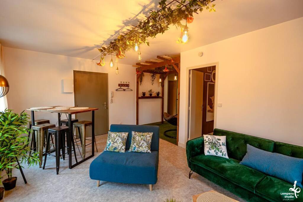 Appartement Romance Florale Troyes Exterior photo